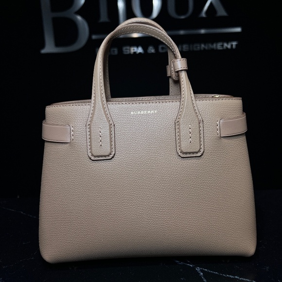 Small Beige Banner Tote - Picture 3 of 11